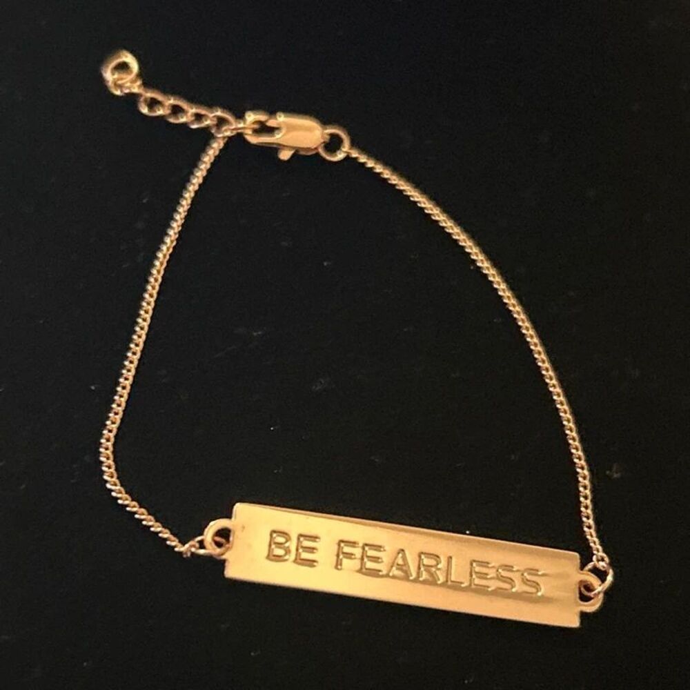 Gold Tone “Be Fearless” Inspirational Bracelet fits wrist 6.75”